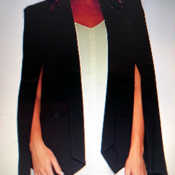 G.I.L.I Milano cape blazer in blk with open front - Picture 3 of 7